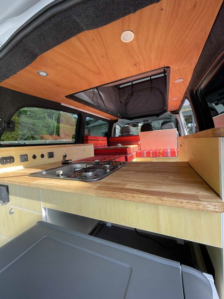 Mercedes Vito Long aménagé cuisne